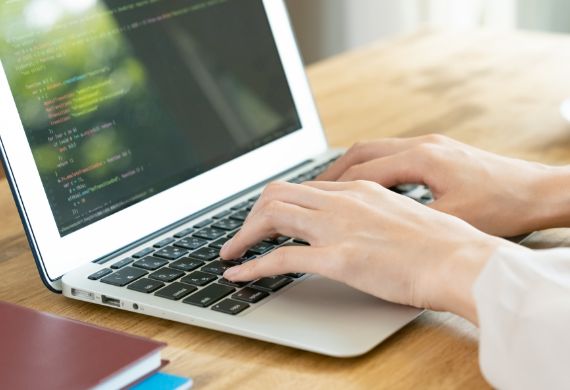 全室インターネット高速無線LAN完備