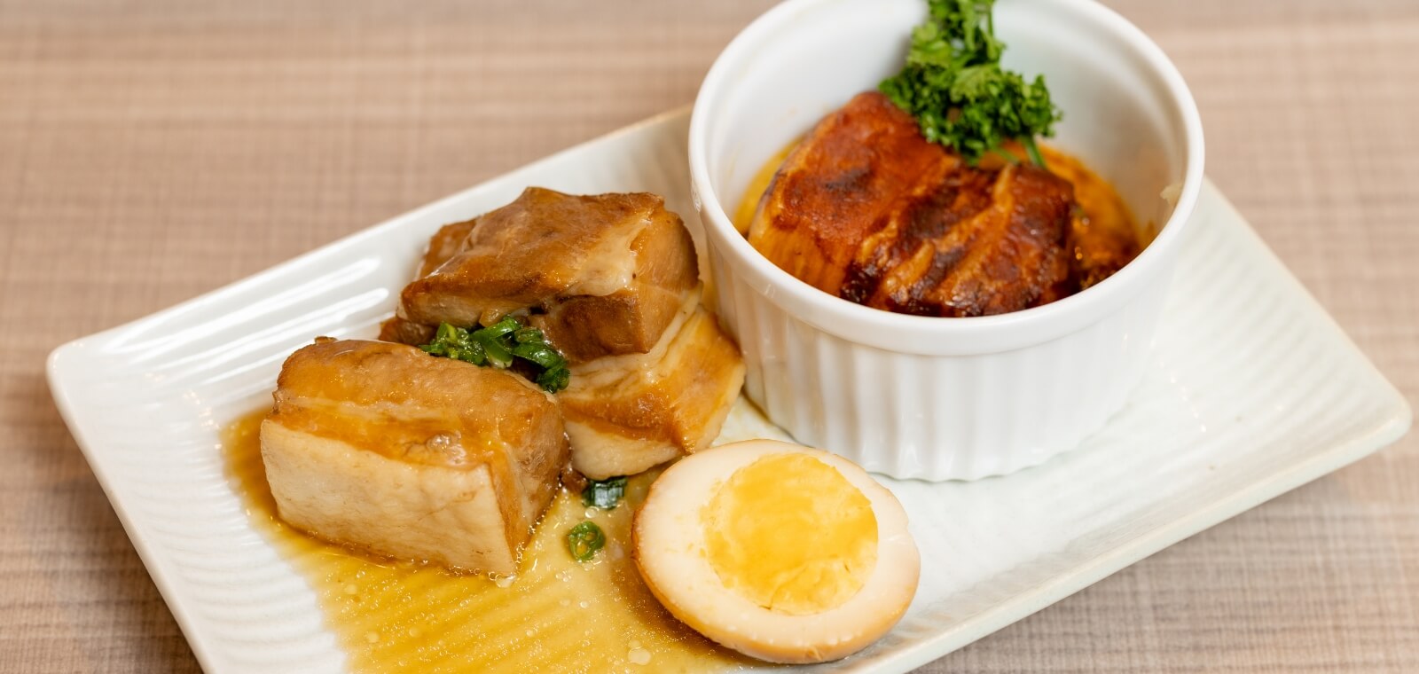 とろとろ柔らかな極上角煮