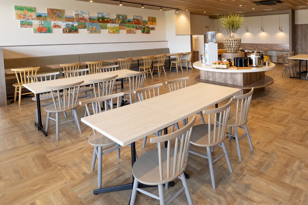 自社栽培の食材を心ゆくまでご堪能ください。